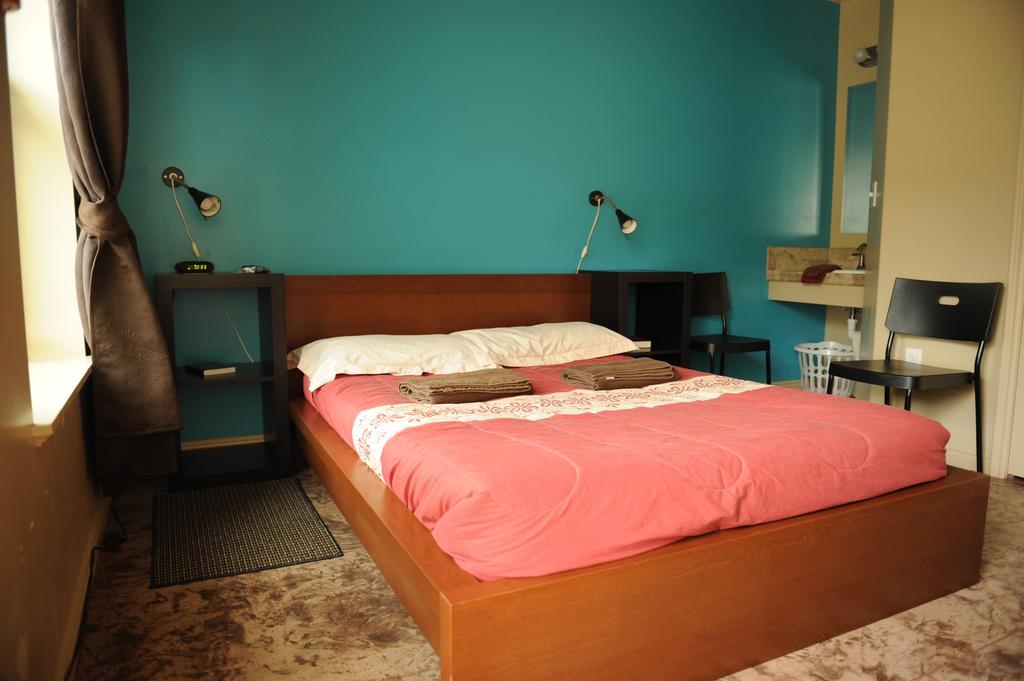 Camelot Inn At Honeyville Ruang foto